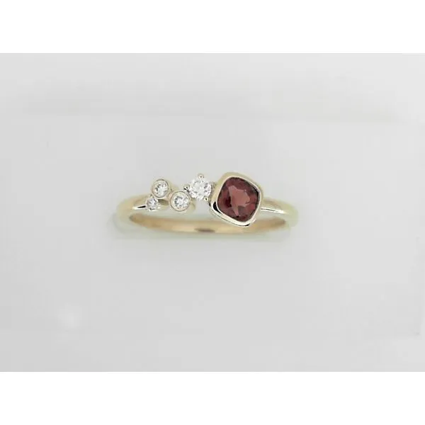 Garnet Fashion Ring Sam Dial Jewelers Pullman, WA