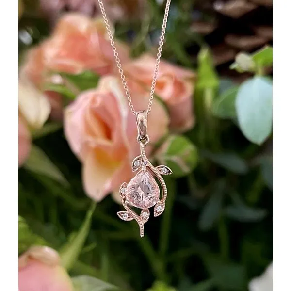 Rose Gold Pear-cut Morganite Image 2 Sam Dial Jewelers Pullman, WA