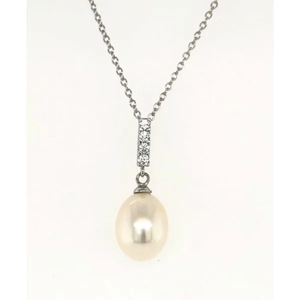 FRESHWATER PEARL/CZ PENDANT Sam Dial Jewelers Pullman, WA