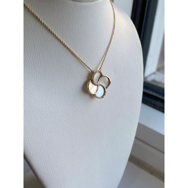 Mother of Pearl and Diamond Necklace Image 2 Sam Dial Jewelers Pullman, WA