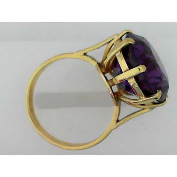 Lab Alexandrite Solitare Vintage Ring