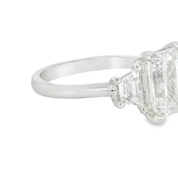 14K White Gold Lab Diamond Emerald Engagement Ring Image 2 S&E Jewelers Depew, NY