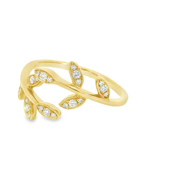 14K Yellow Gold Diamond Ring Image 3 S&E Jewelers Depew, NY