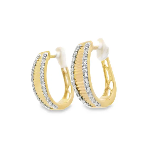 Earrings Image 3 S&E Jewelers Depew, NY