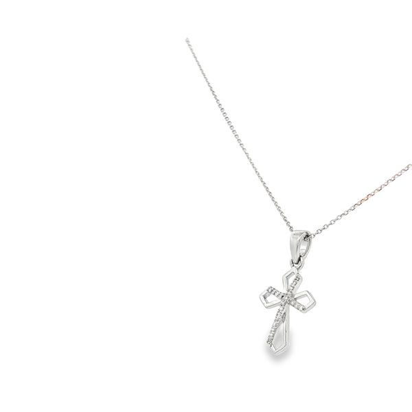 Pendant Image 3 S&E Jewelers Depew, NY