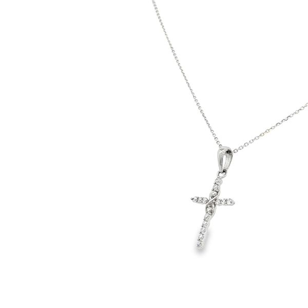 Pendant Image 3 S&E Jewelers Depew, NY