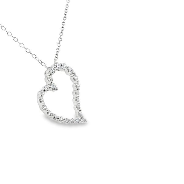 Pendant Image 3 S&E Jewelers Depew, NY