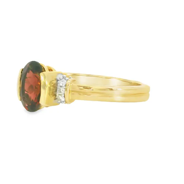 1.41ctw Oval Garnet Fashion Ring Image 3 S&E Jewelers Depew, NY