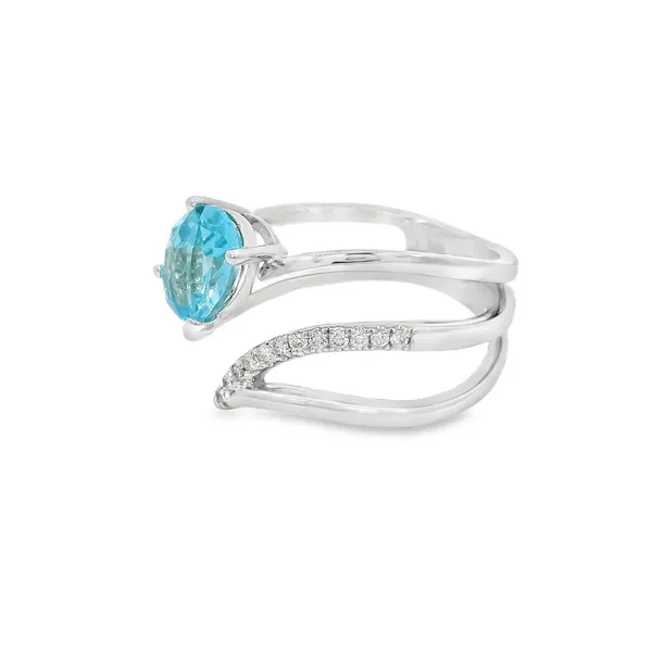14 Karat White Blue Topaz Fashion Ring Image 3 S&E Jewelers Depew, NY