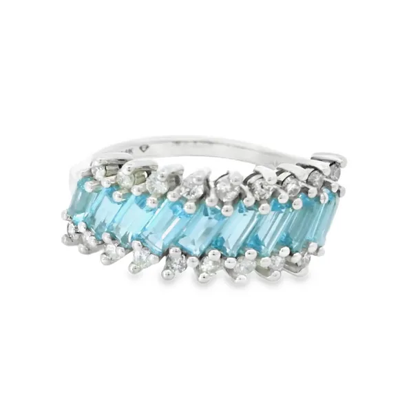 14 Karat White Gold Diamond Fashion Ring Image 5 S&E Jewelers Depew, NY