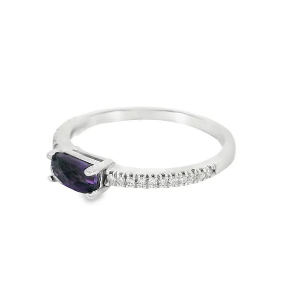 14 Karat White Gold 0.28ctw Rectangular Cushion Amethyst Fashion Ring Image 3 S&E Jewelers Depew, NY
