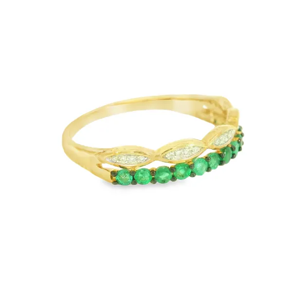 Ring Image 2 S&E Jewelers Depew, NY