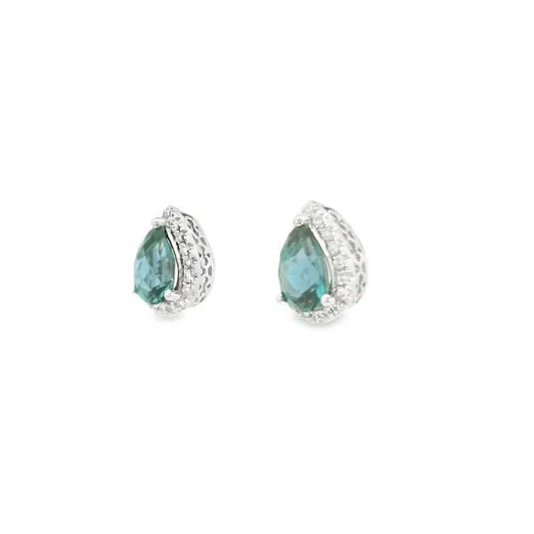 Earrings Image 3 S&E Jewelers Depew, NY