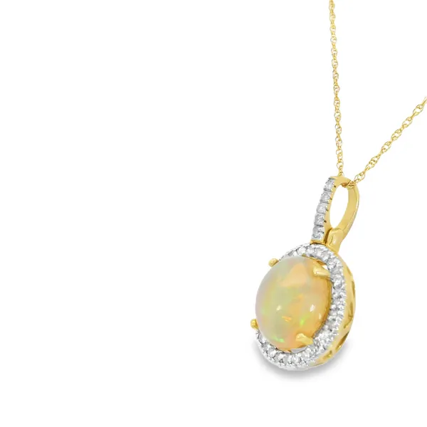 14KT Gold Opal Pendant Image 3 S&E Jewelers Depew, NY