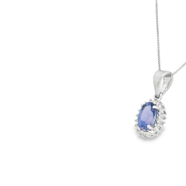 Tanzanite in 14KT Gold Pendant Image 3 S&E Jewelers Depew, NY