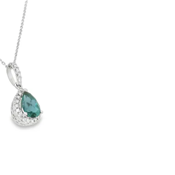 Pendants Image 2 S&E Jewelers Depew, NY