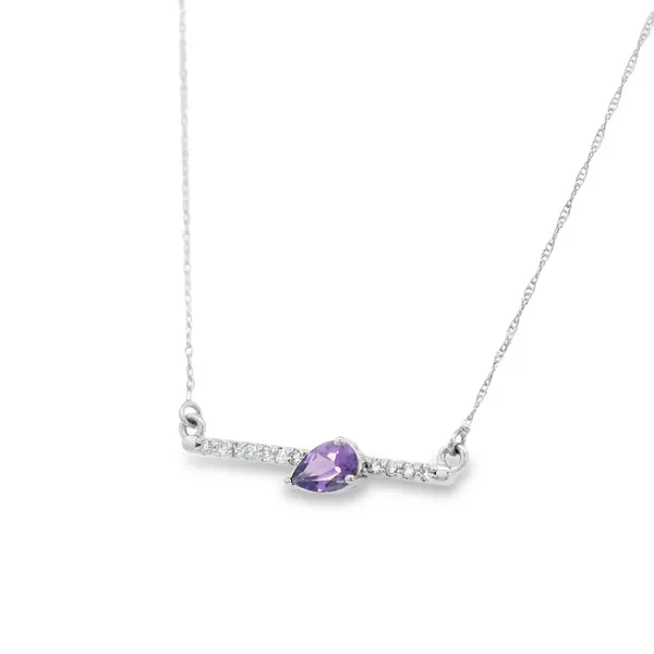 Pendants Image 3 S&E Jewelers Depew, NY