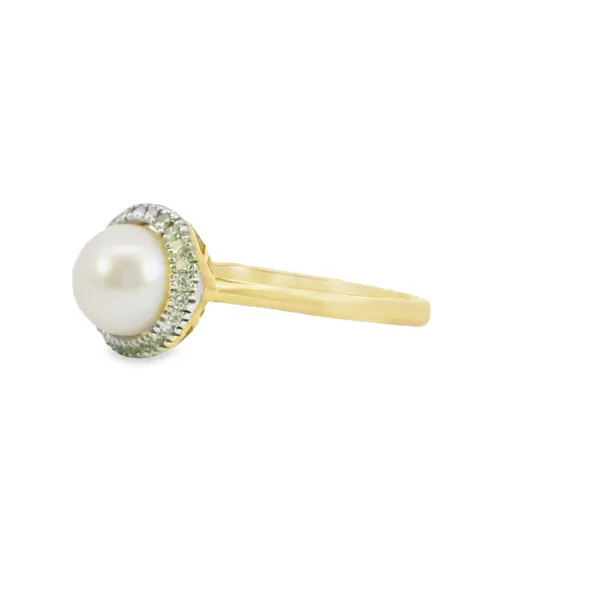 10Kt Yellow Gold Pearl and Diamond Ring Image 3 S&E Jewelers Depew, NY