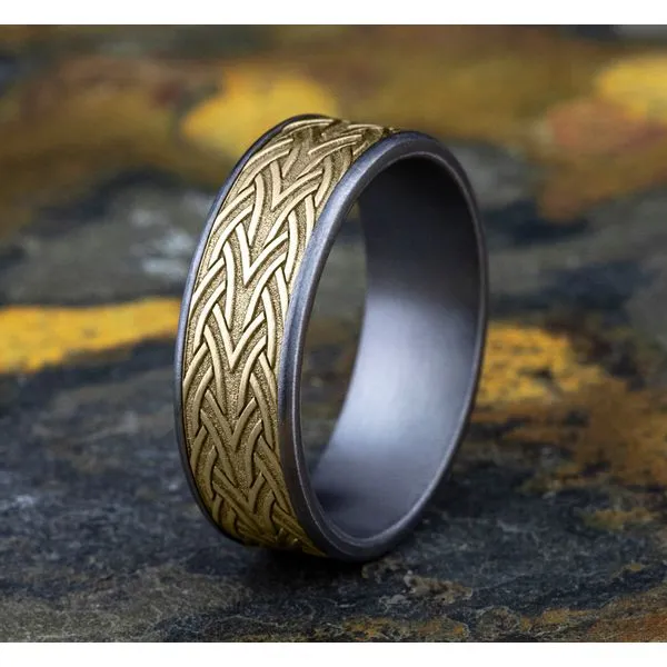 14K Yellow Gold Mens Wedding Band