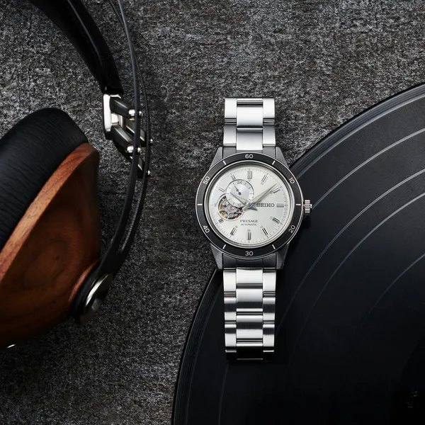 Watch Image 3 S&E Jewelers Depew, NY