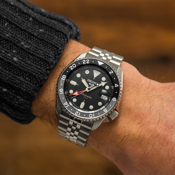 Stainless Steel Men's Seiko Watch Image 4 S&E Jewelers Depew, NY
