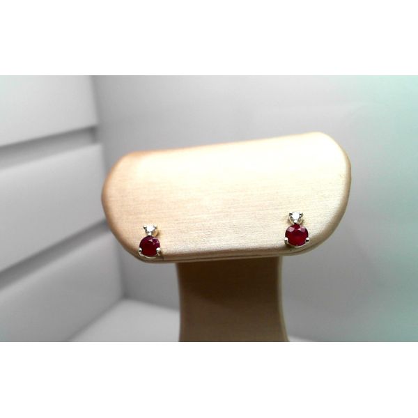 Gemstone Earrings Sather's Leading Jewelers Fort Collins, CO