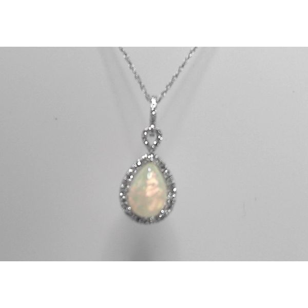 Gemstone Pendant Sather's Leading Jewelers Fort Collins, CO