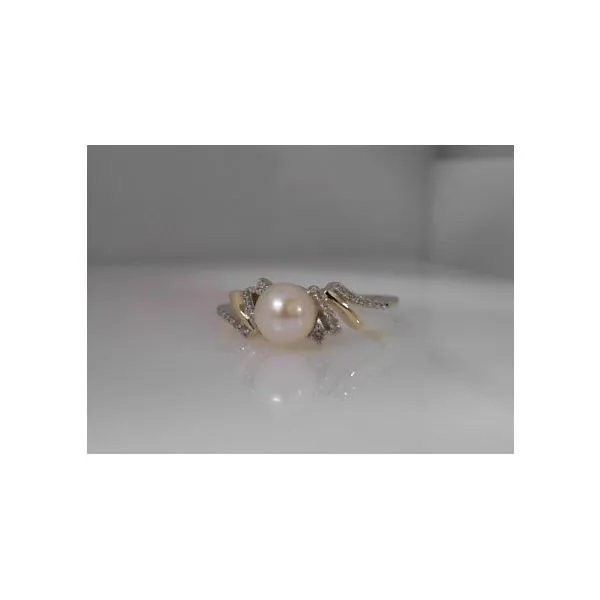 Pearl Ring Sather's Leading Jewelers Fort Collins, CO