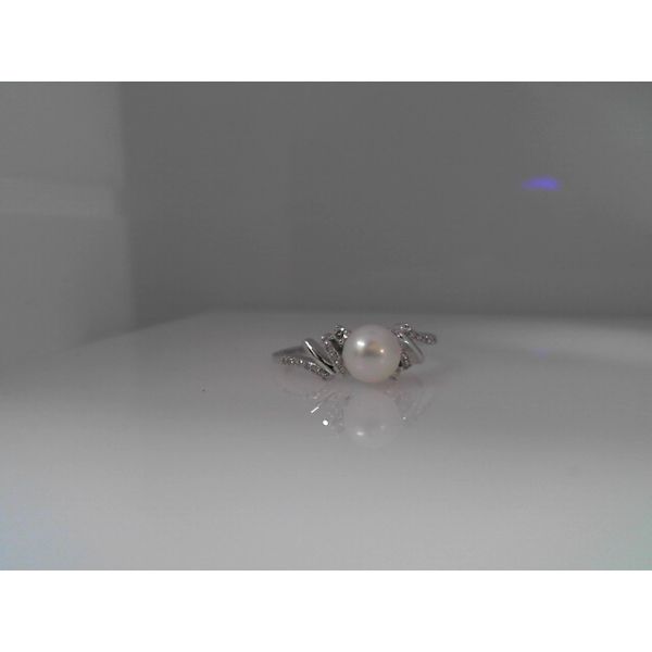 Pearl Ring Sather's Leading Jewelers Fort Collins, CO