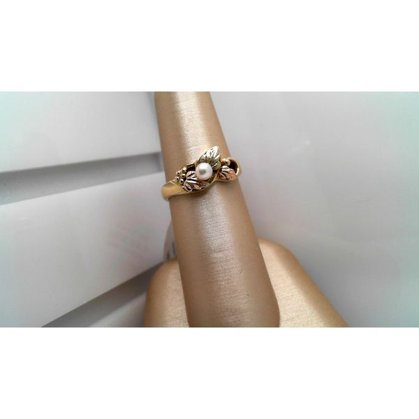 Estate Jewelry Image 2 Sather's Leading Jewelers Fort Collins, CO