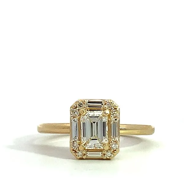 Emerald cut diamond with baguette halo hotsell