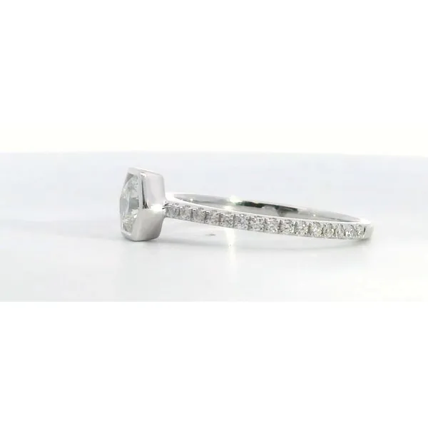 18K White Gold Round Diamond Hexagon Engagement Ring