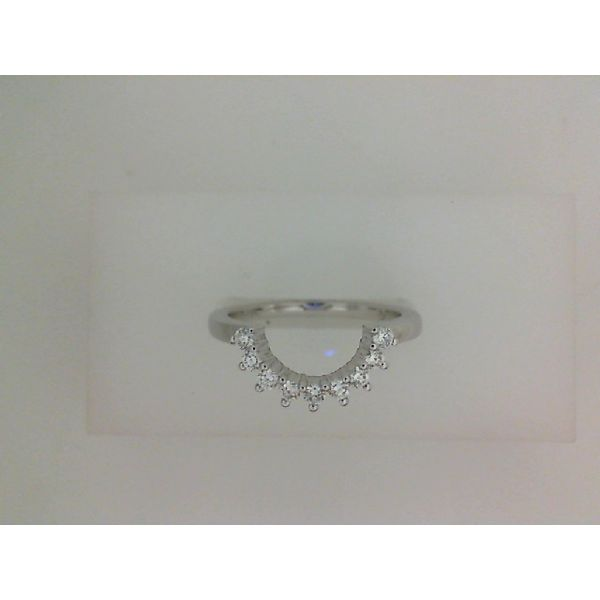 18 Karat Curved Diamond Wedding Band Saxons Fine Jewelers Bend, OR