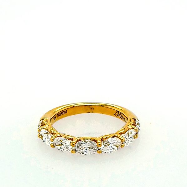 18K YG Oval Diamond Shared Prong Saxons Fine Jewelers Bend, OR