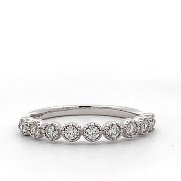 Hearts on Fire. 18 Karat White Gold Diamond Milgrain Band