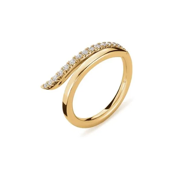 Hearts on Fire. 18 Karat Yellow Gold Vela French Cut Pave Diamond Ring Image 2 Saxons Fine Jewelers Bend, OR