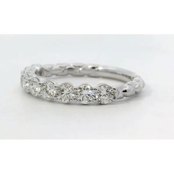 18K White Gold Round Diamond Quilted Wedding Band Image 3 Saxons Fine Jewelers Bend, OR