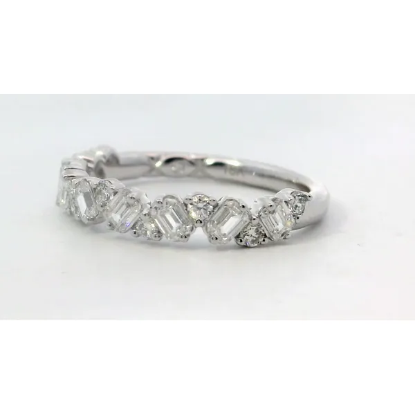 Wedding Band Image 3 Saxons Fine Jewelers Bend, OR