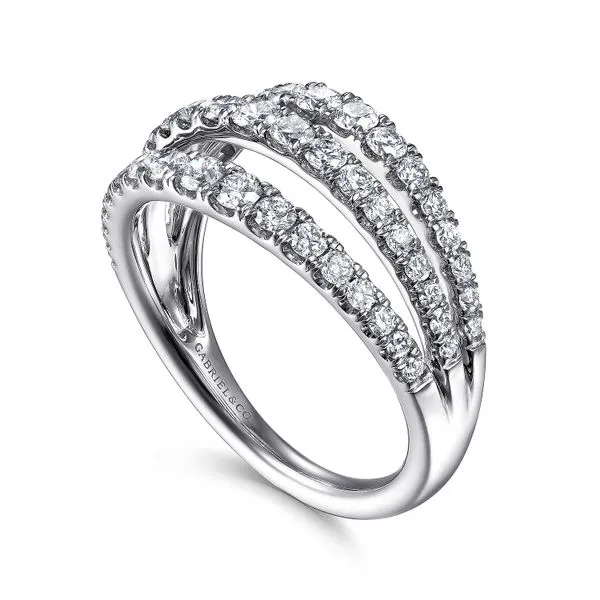 Wedding Band Image 2 Saxons Fine Jewelers Bend, OR