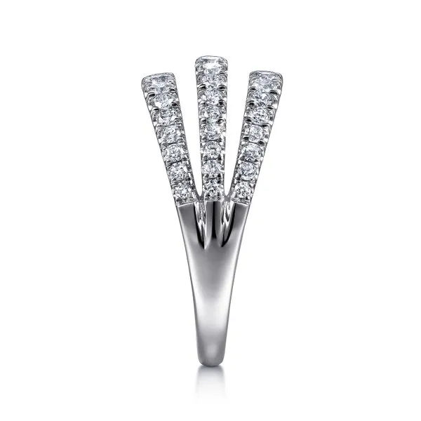 Wedding Band Image 3 Saxons Fine Jewelers Bend, OR