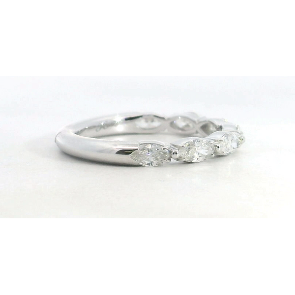 Wedding Band Image 2 Saxons Fine Jewelers Bend, OR