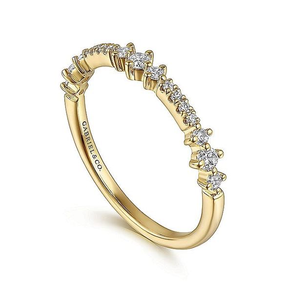 Gabriel & Co.14 Karat Yellow Gold Natashas Diamond Band Image 3 Saxons Fine Jewelers Bend, OR