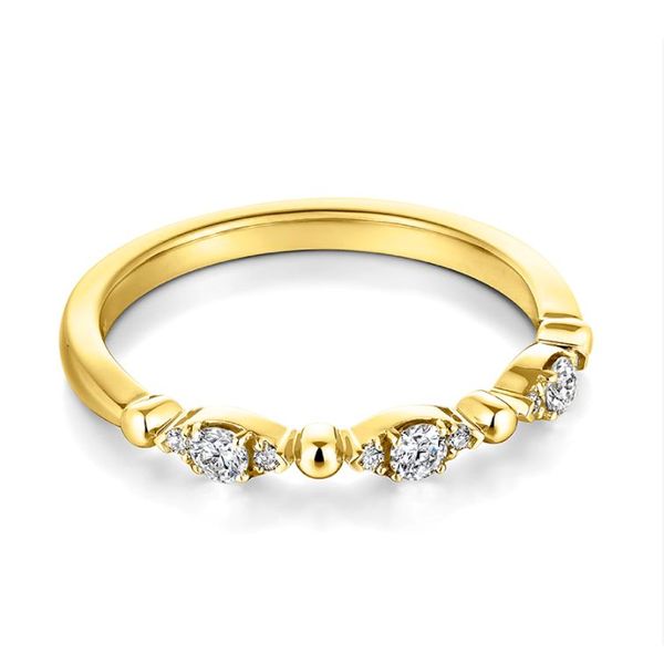 Hearts on Fire. 18 Karat Yellow Gold Beaded Regal Band Saxons Fine Jewelers Bend, OR
