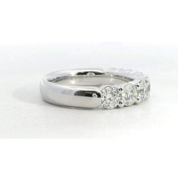 Wedding Band Image 2 Saxons Fine Jewelers Bend, OR