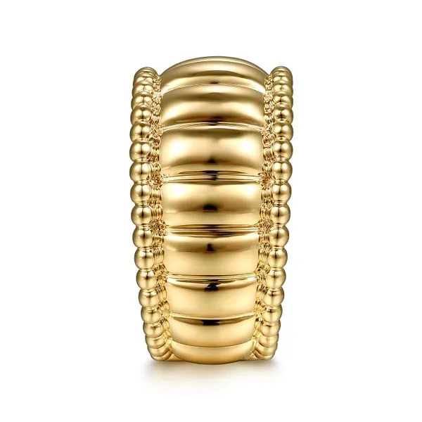 Gabriel & Co. 14 Karat Yellow Gold Bujukan Scallop Wide Band Image 4 Saxons Fine Jewelers Bend, OR