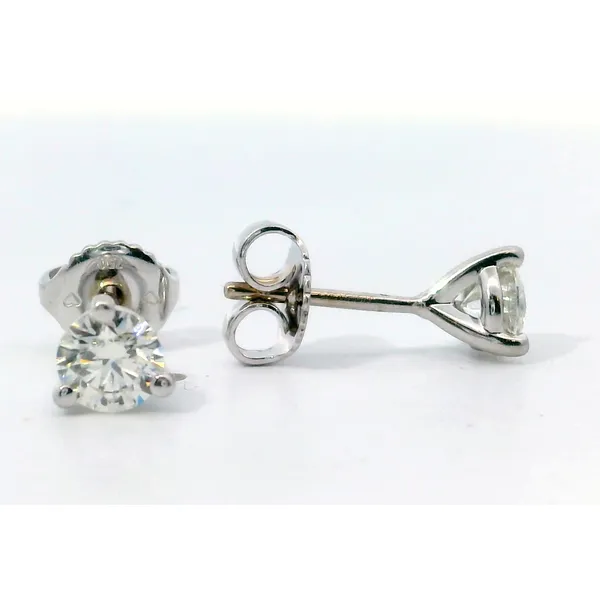 Hearts on Fire Diamond Round Studs Saxons Fine Jewelers Bend, OR
