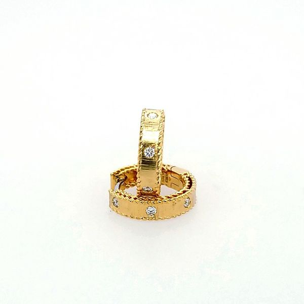 Roberto Coin. 18 Karat Yellow Gold Diamond Princess Earrings Saxons Fine Jewelers Bend, OR
