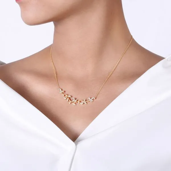 Pendant/Necklace Image 3 Saxons Fine Jewelers Bend, OR