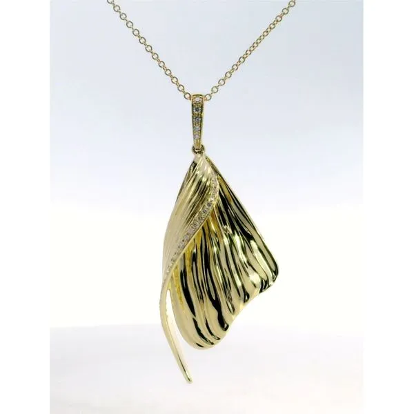 Pendant/Necklace Saxons Fine Jewelers Bend, OR