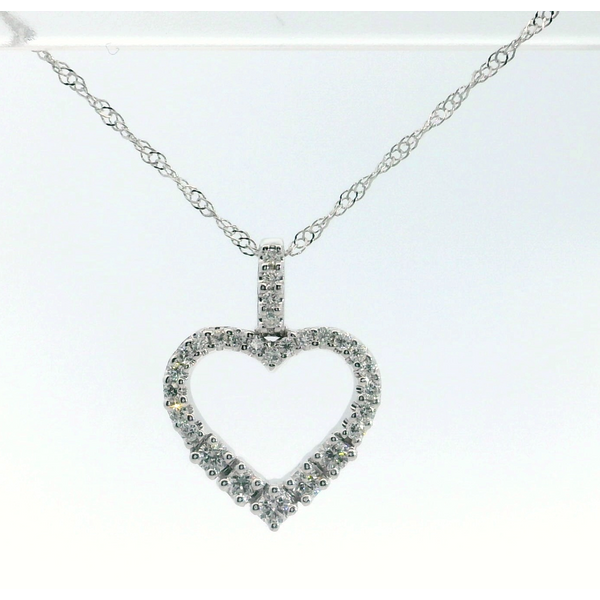 Pendant/Necklace Saxons Fine Jewelers Bend, OR